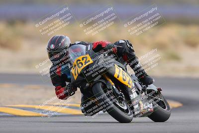 media/Dec-17-2022-SoCal Trackdays (Sat) [[224abd9271]]/Turn 16 (210pm)/